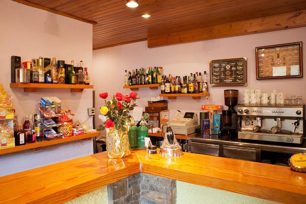 Hostal L'Escon Llanars Buitenkant foto