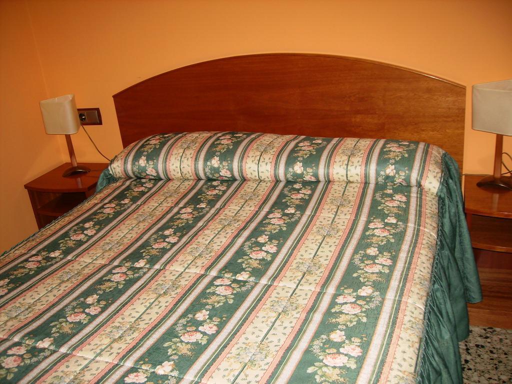 Hostal L'Escon Llanars Buitenkant foto